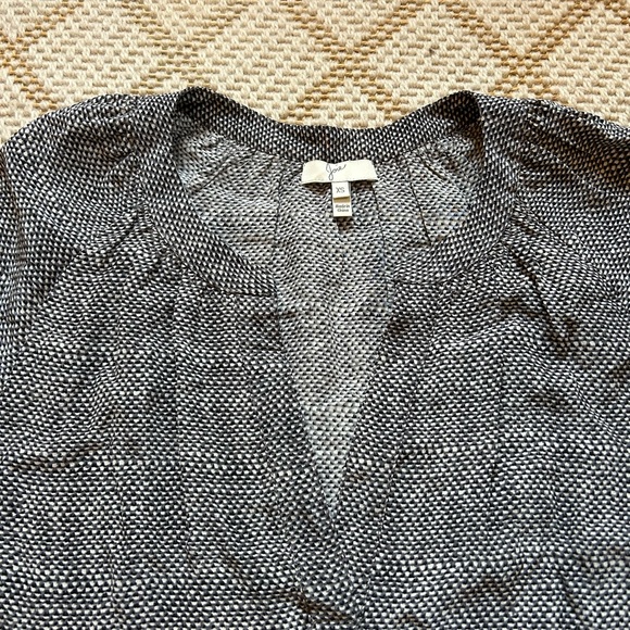 JOIE SILK BLACK GEOMETRIC BLOUSE - Picture 2 of 3